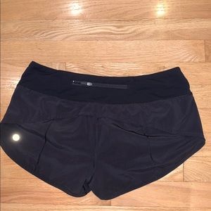 Size 6 Lulu Shorts
